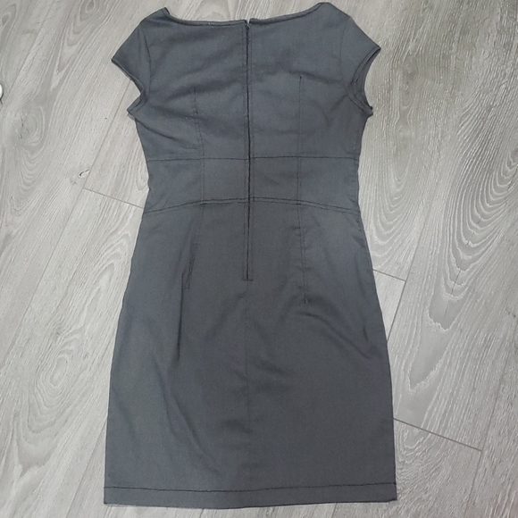 Dynamite Grey Dress - Picture 2 of 6